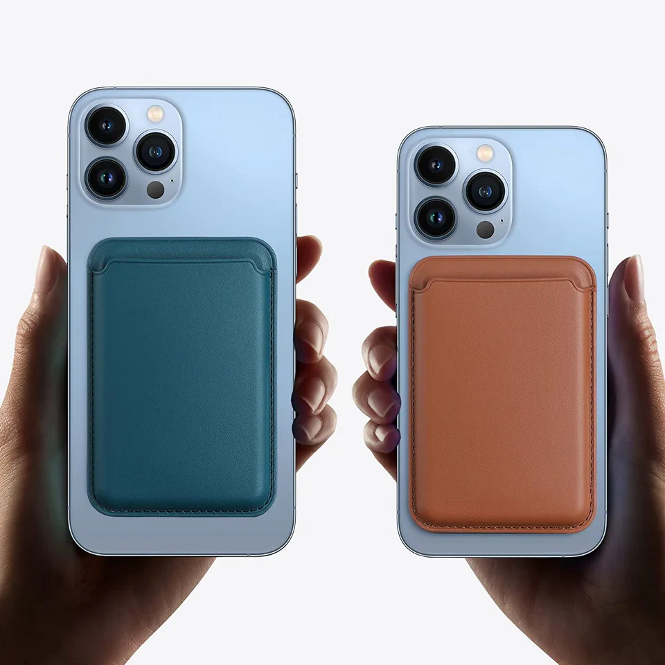 iPhone Leather Wallet with MagSafe