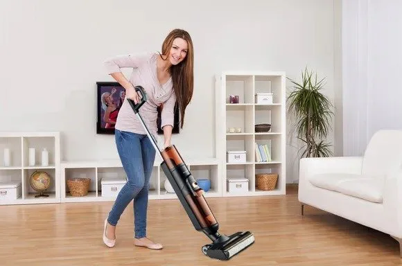 Smart Vacuum Cleaner Water Tank 4 in 1