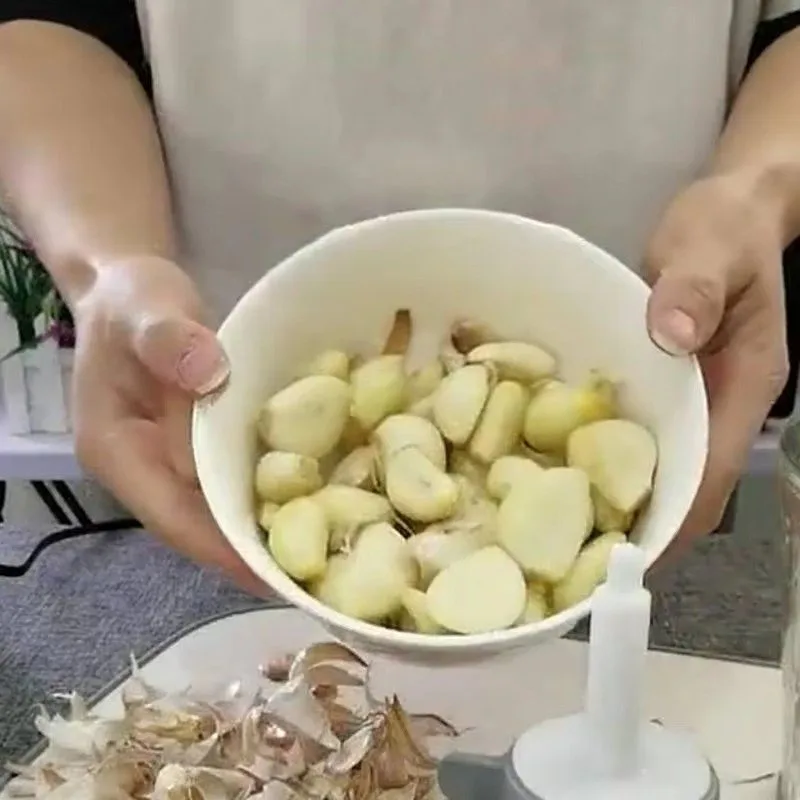 GARLIC PEELER SILICONE ROLLER