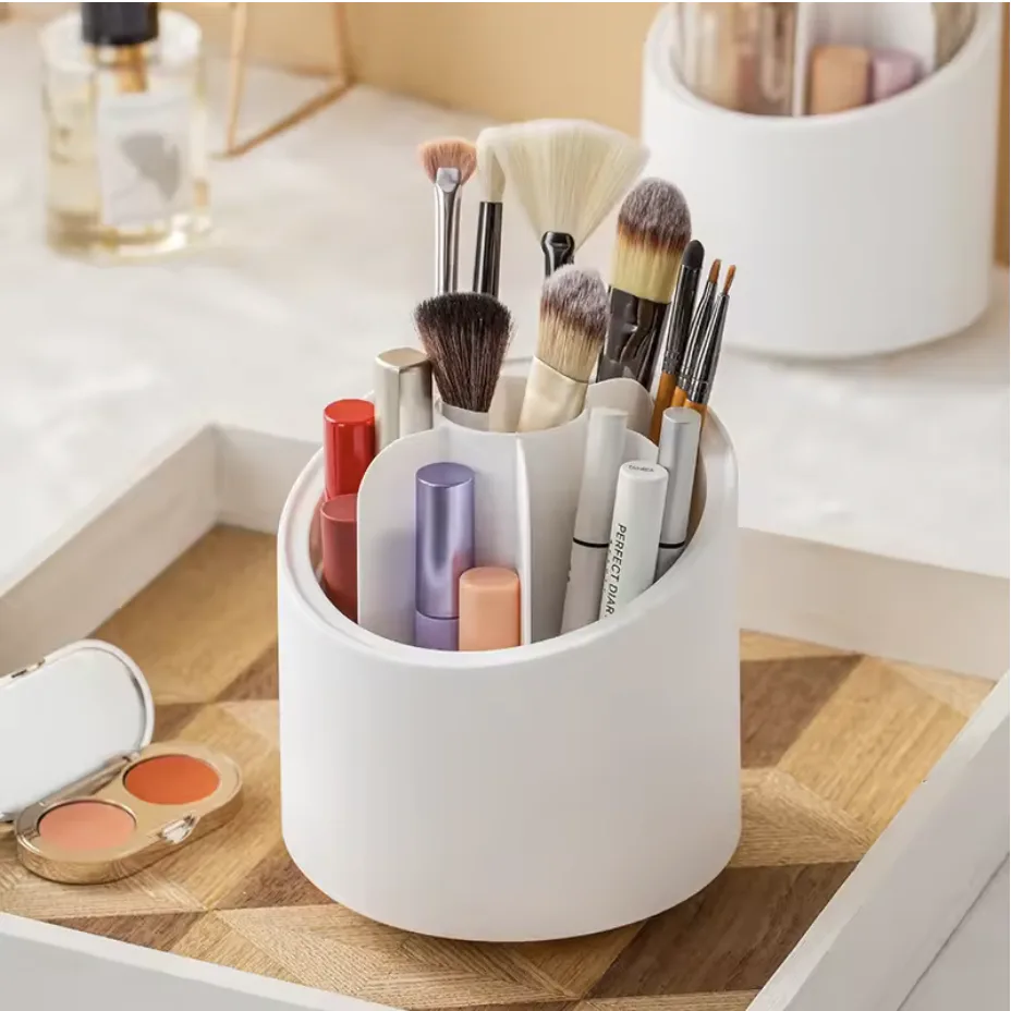 Makeup brush rotating storage box 360 °