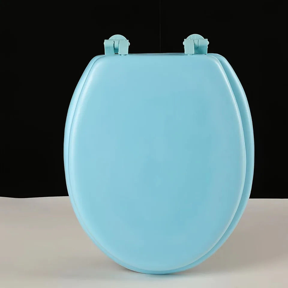 Silent-Closing Toilet Seat with Non-Slip Grip